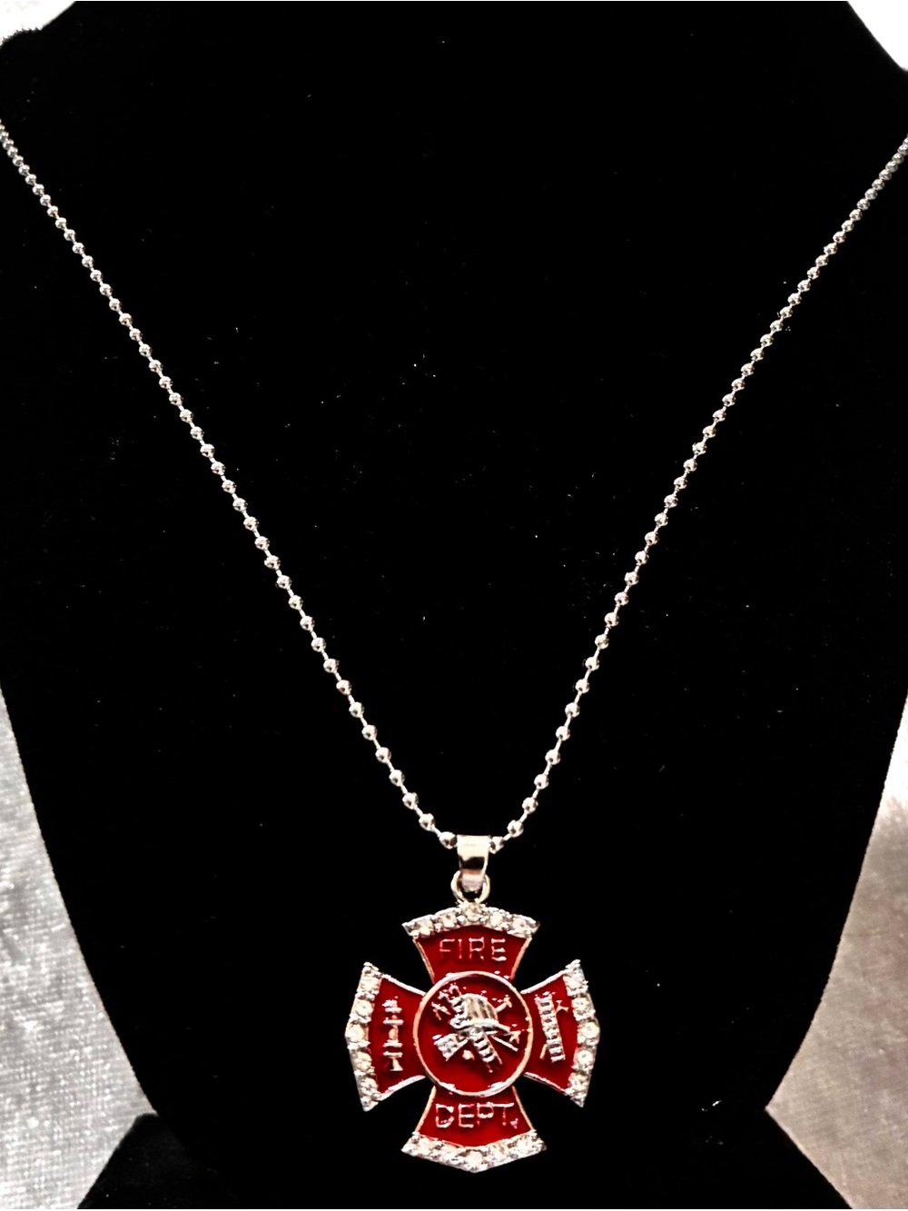 FIREFIGHTERS NECKLACE - Picture 3 of 8